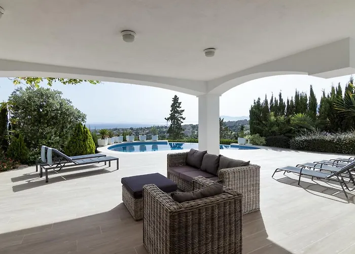 Villa Buena Vista - Family Villa In Marbella